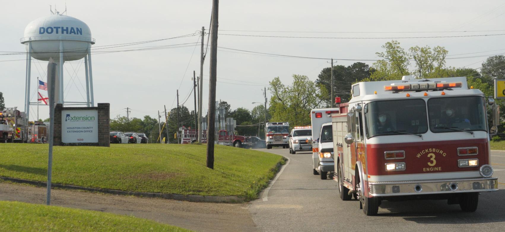 First responders give rolling salute to local health care workers